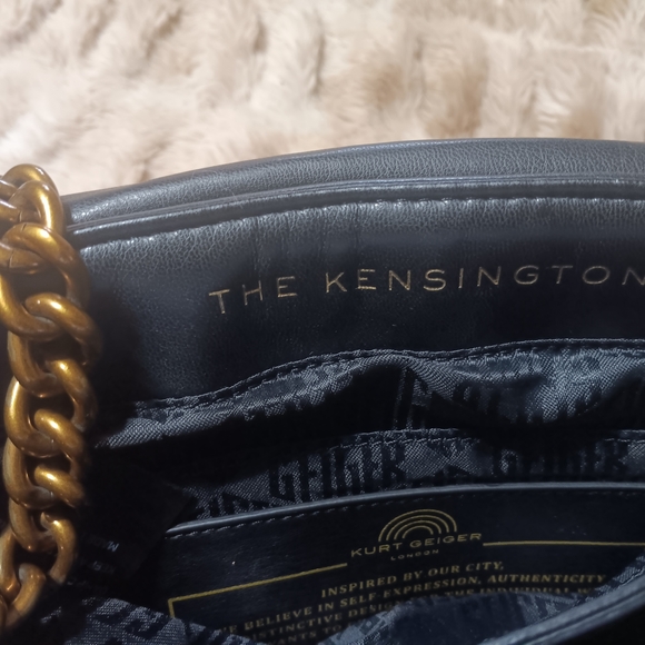 Kurt Geiger Black Quilted Bag with Gold Chain - Picture 3 of 8